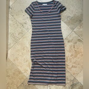 Cute midi dress. Has sparkle to it. Good maternity option for summer!